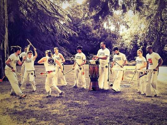 Arte en la Calle. Plazuela San Miguel. Centro Cultural Capoeira BATUQUEIRO