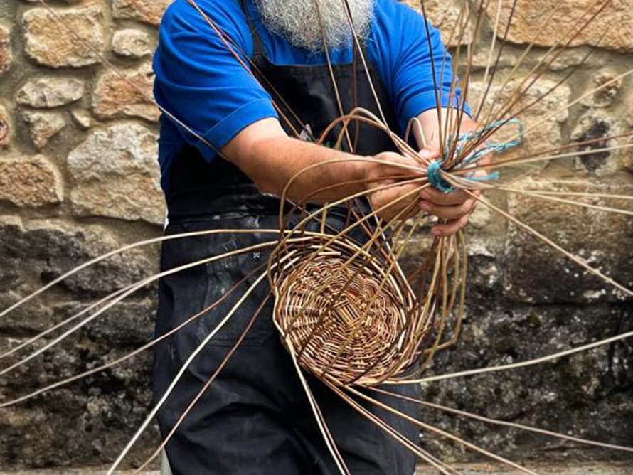 FESTIVAL ARCU ATLÁNTICU. Hecho a mano: demostraciones en vivo de oficios artesanos de Asturias